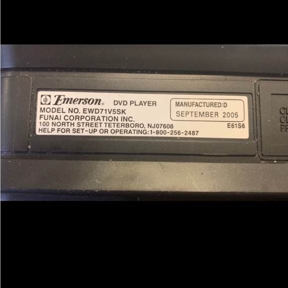 Emerson DVD Player. Model: EWD71V5SK. Includes: * DVD Player, * Base to Stand - Picture 7 of 9